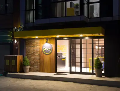 Sun Suit Hotel