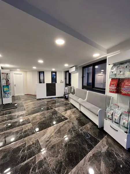 Vetcom Veteriner Polikliniği foto 1