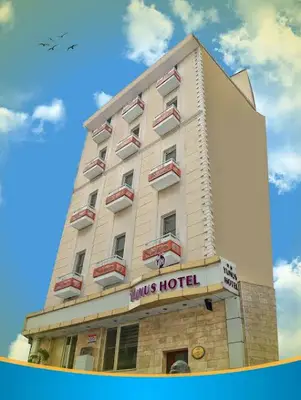 Yunus Hotel