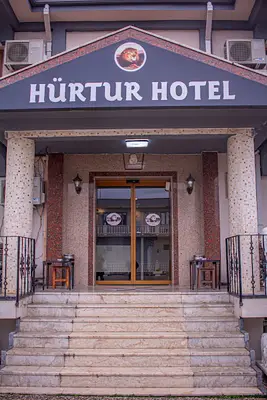 Hürtur Otel