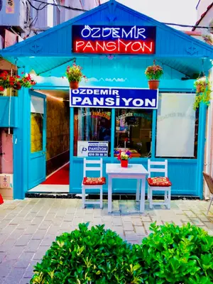 ÖZDEMİR PANSİYON