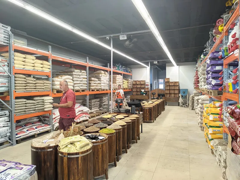 Turgut Yem Pet Market foto 2
