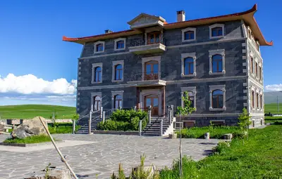 Taş Konak Çıldır Gölü (Çıldır Gölü Konağı) - Lake Cildir Lodge