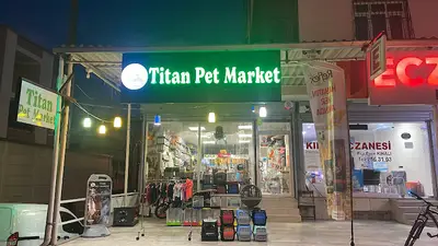 Titan Pet Market