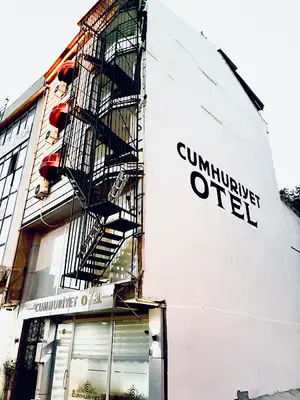 Öz Cumhuriyet Otel