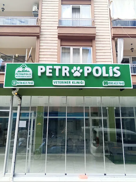 Soma Petropolis Veteriner Kliniği (7/24 hizmet vermekteyiz) foto 1