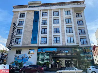 Yalçın Hotel
