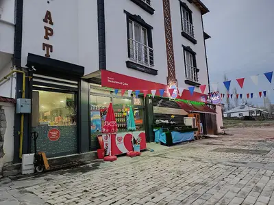 Nur Market