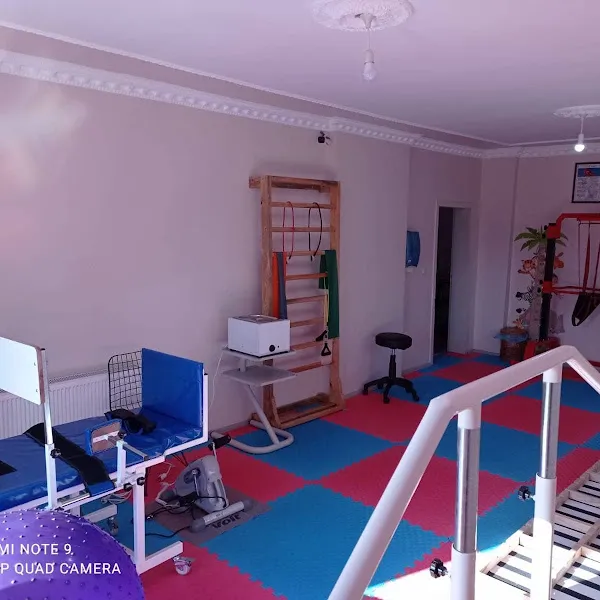 Özel OVAM Özel Eğitim Ve Rehabilitasyon Merkezi foto 2