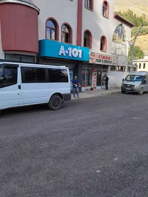 Umut & Zeyat Şarküteri̇