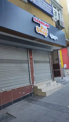 Bağcılar PET Shop Dünyası Kuş Kedi Köpek Maması Oyuncak