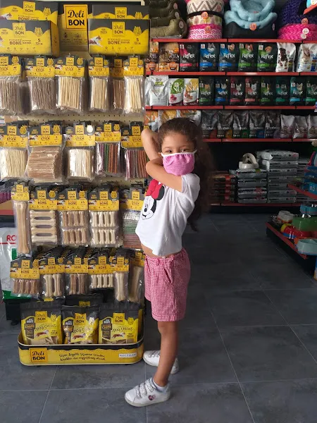 Zekeriyaköy Pet Shop Köyiçi foto 2