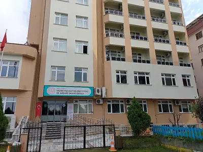 Çayeli Hizmetiçi Eğitim Enstitüsü Ve Akşam Sanat Okulu