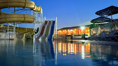 BlackStone Beach Hotel