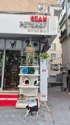 Ozan Pet Shop