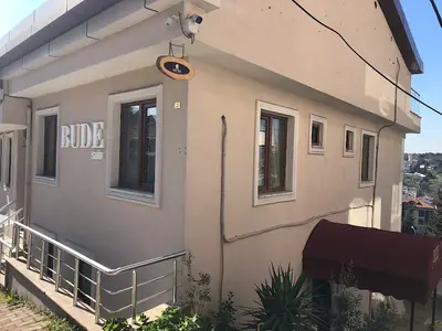 BUDE suit