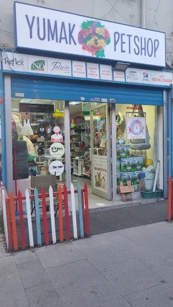 YUMAK PETSHOP & YUMAK PET KUAFÖR foto 1