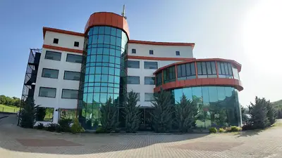 Lina Garden Hotel & Restaurant