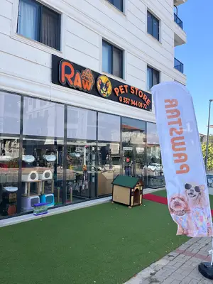 Raw Pet Store Çakmak Şubesi