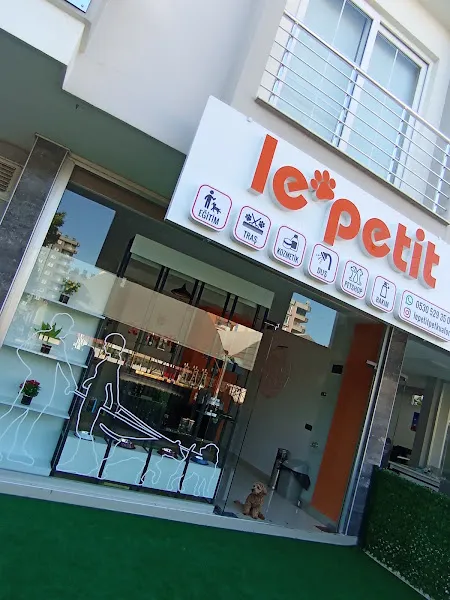 Le Petit Pet Kuaför ve Köpek Eğitim Merkezi foto 2