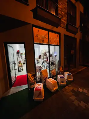 Elisa Petshop