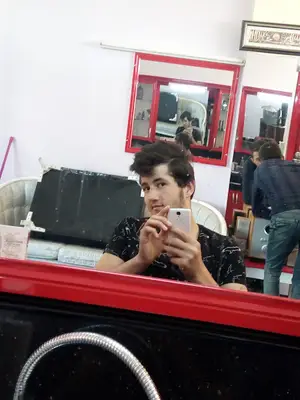 POLAT Erkek Kuaför Salonu