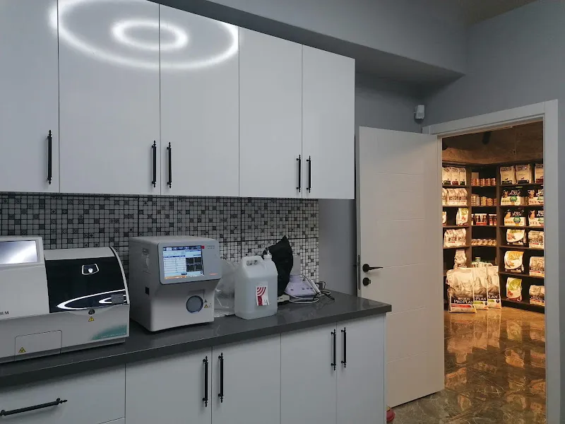 Atalar Veteriner Kliniği foto 2