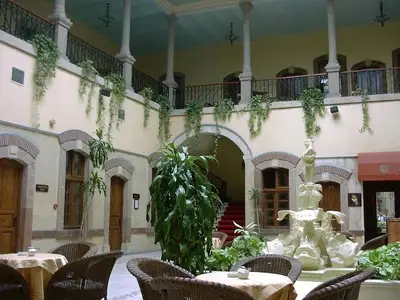 Dülgeroğlu Oteli