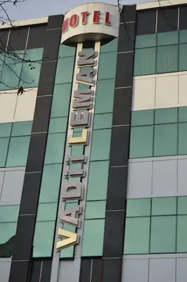Vadi-i Leman Hotel