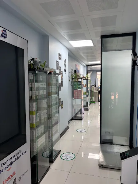 Ataşehir Evcil Dostum Veteriner Kliniği - 7/24 Acil Veteriner foto 1