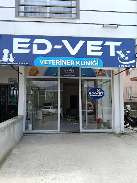 ED-VET veteriner klinigi foto 1
