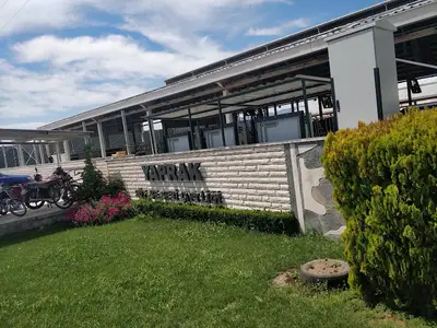 Yaprak Süt Ve Besi Çiftliği