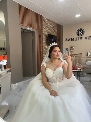 Alev Yılmaz Hair Style Bayan Kuaför