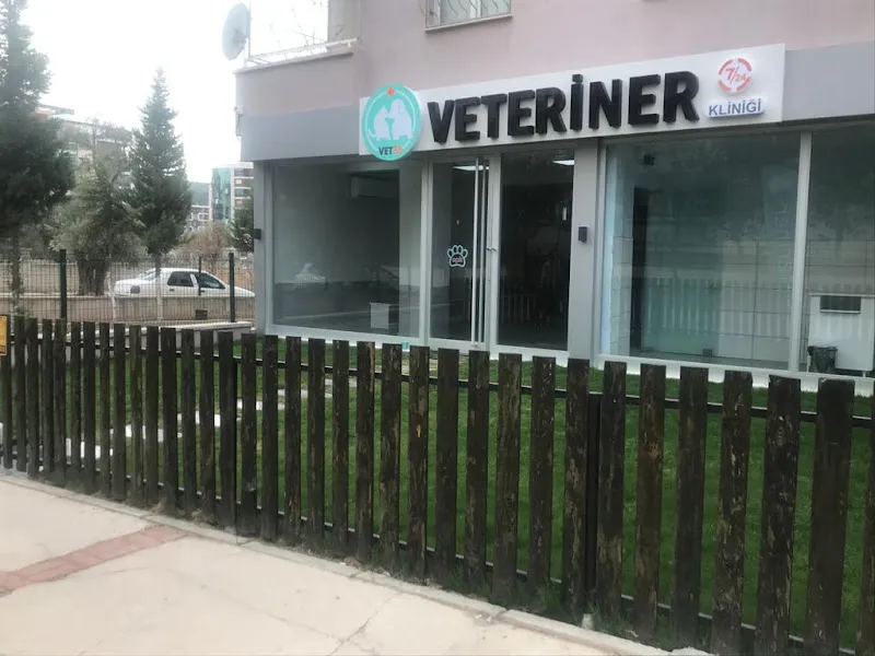 Vet 35 Veteriner Kliniği 7/24 foto 2