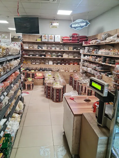 Meşhur Market foto 1