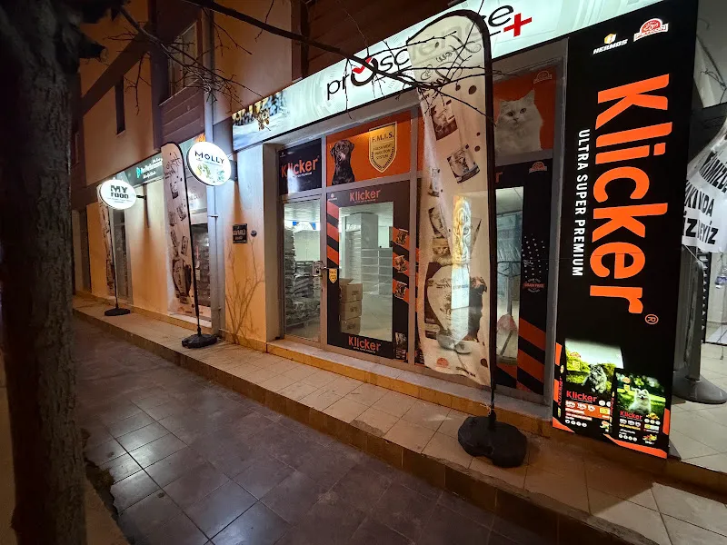 Like Petshop Menderes foto 2