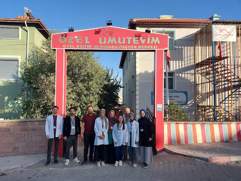 Özel Umut Evi Özel Eğitim Ve Rehabilitasyon Merkez foto 1