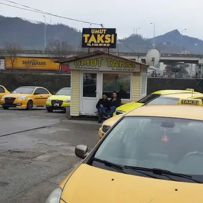 Hopa Umut Taksi & Taksi Durağı
