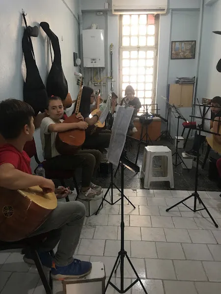 Repol müzik Akvaryum Enturman tamiri bağlama ve gitar dersleri foto 2