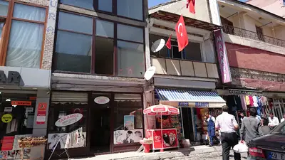 Kızıl Market