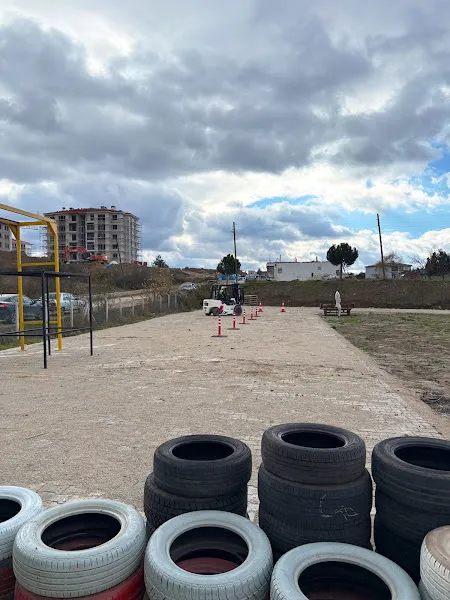 Samsun Özel Kavak Operatörlük Kursu Uygulama Eğitim Alanı foto 1