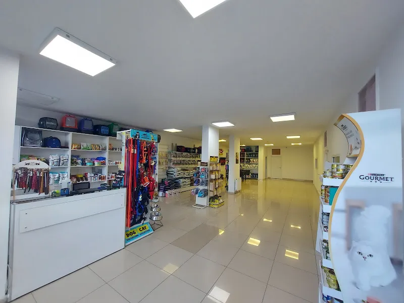 PET FAMİLY VETERİNER KLİNİĞİ foto 2