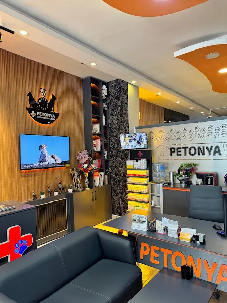 PETONYA VETERİNER KLİNİĞİ foto 1