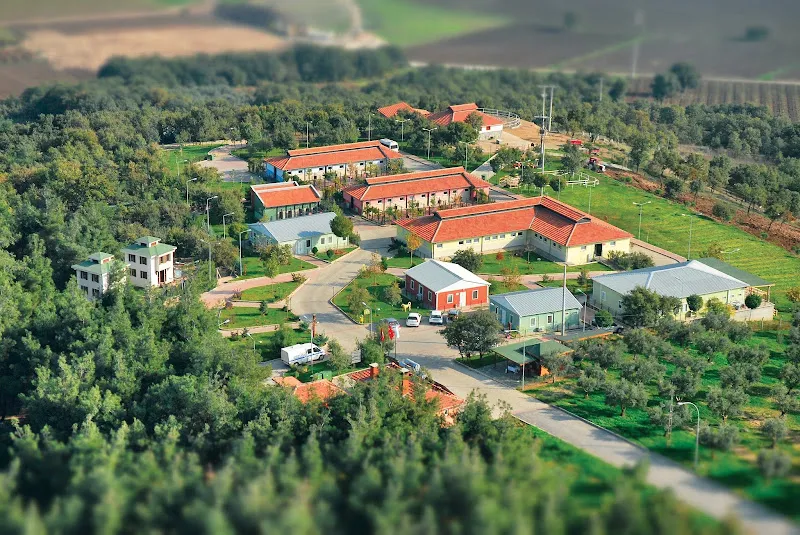 B.D.K.K.Y.B. Bırlık Hayvan Hastahanesı foto 1