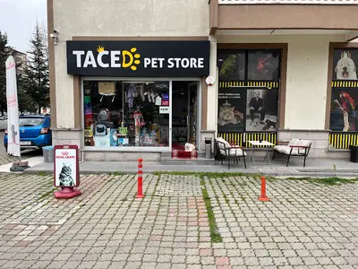 Taced Pet Store