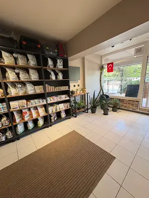 Aura Pet Kuaför Ve Pet Market
