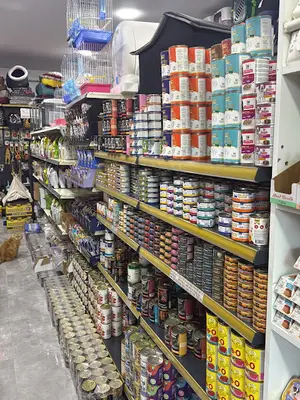 PET FRiENDS CARE & FOOD PETSHOP