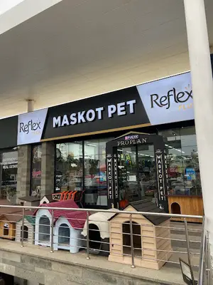 Maskot Pet Maxi