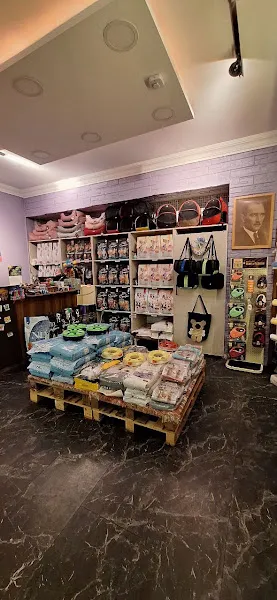 Henora Pet Shop | Evcil Hayvan Ürünleri Mağazası foto 1
