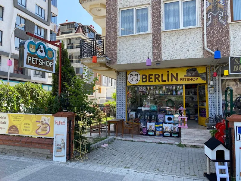 Berlin Pet Shop foto 2